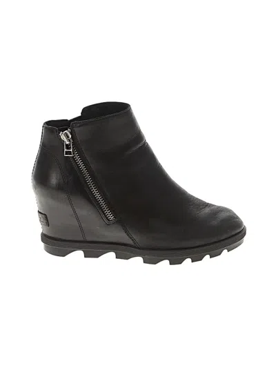 Pre-owned Sorel Wedges In Black