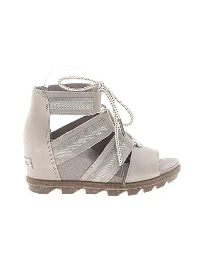 Pre-owned Sorel Wedges In Gray