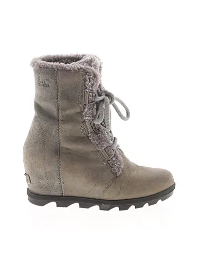 Pre-owned Sorel Wedges In Gray