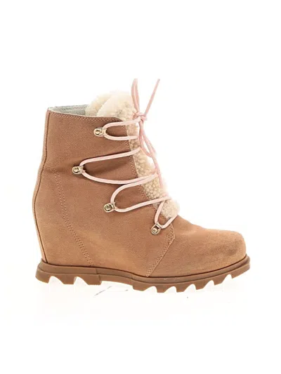 Pre-owned Sorel Wedges In Tan