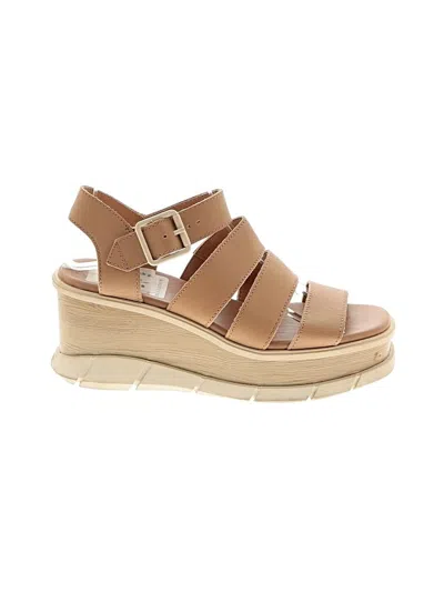 Pre-owned Sorel Wedges In Tan