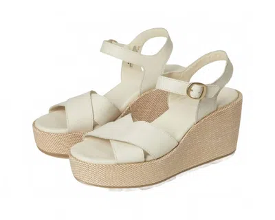 Sorel Women's Sunpeak Wedge Ankle Strap Sandal In Chalk In White
