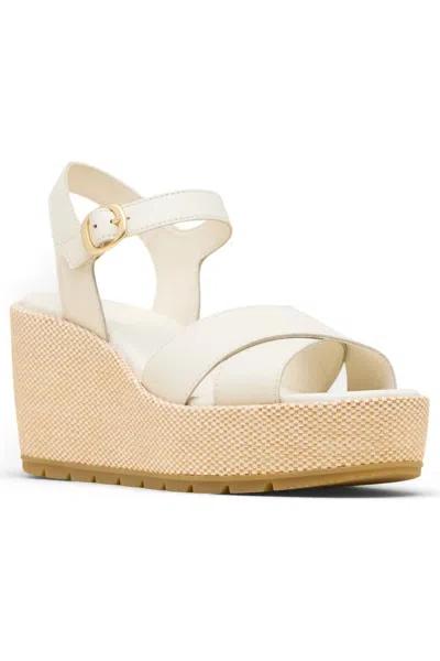 SOREL WOMEN'S SUNPEAK WEDGE ANKLE STRAP SANDALS IN CHALK, GUM