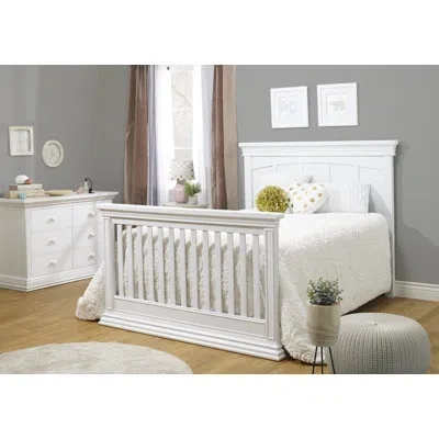 Sorelle Modesto Convertible Standard Nursery Furniture Set