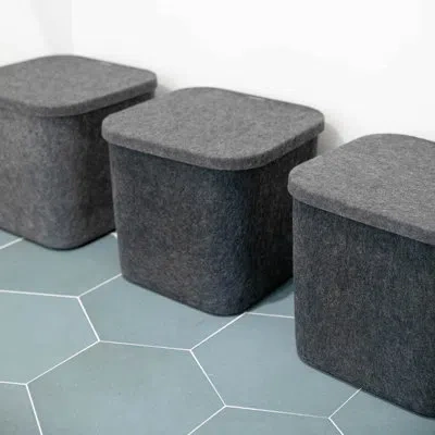 Sortjoy Sculpted Felt Storage Bin With Lid In Carbon