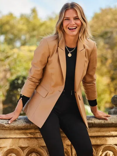 Sosandar Premium Faux Leather Blazer In Tan In Brown