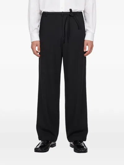 Soshiotsuki Tie-fastening Straight-leg Trousers In Black