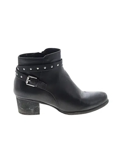 Pre-owned Soul Naturalizer Ankle Boots In Black