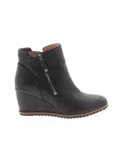 Pre-owned Soul Naturalizer Ankle Boots In Black
