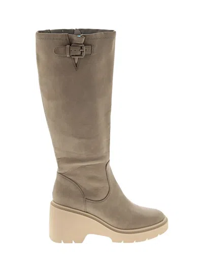 Pre-owned Soul Naturalizer Boots In Gray