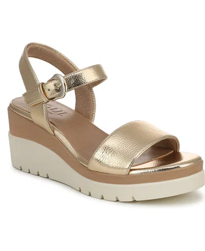 Soul Naturalizer Women's Graciela Round Open Toe Wedge Sandals