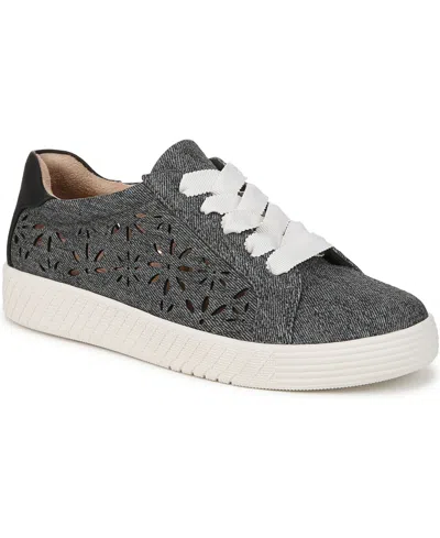 SOUL NATURALIZER WOMEN'S NEELA-PERF LACE UP SNEAKERS