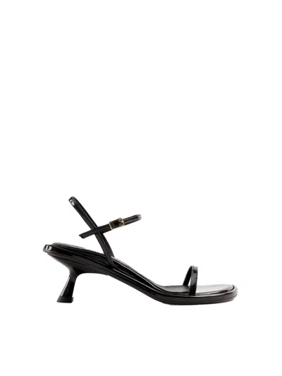Souliers Martinez Black Ankle Strap Heels