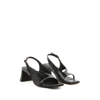 Souliers Martinez Leather Heels In White