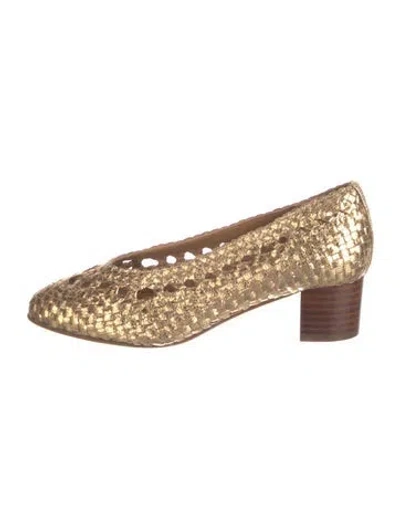 Pre-owned Souliers Martinez Leather Patterned Pumps In Gold