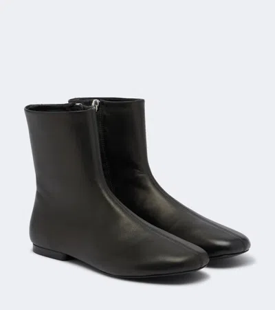 Souliers Martinez Molli Leather Ankle Boots In Black