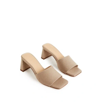 Souliers Martinez Mules Carioca En Cuir In Beige