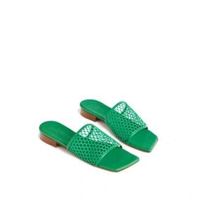 Souliers Martinez Chica Flat Leather Sandals In Green