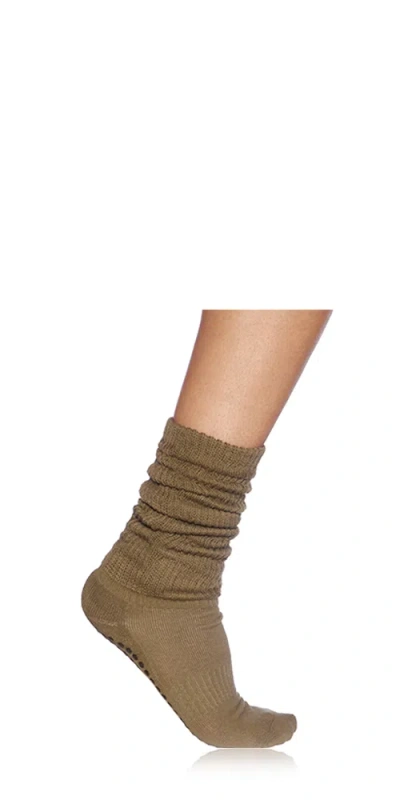 Souls. Olive Cloud Grip Socks In Neutral