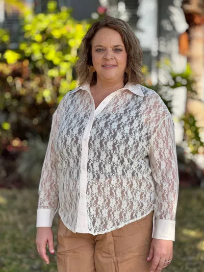 Southern Grace Kathryn Lace Top In Ivory In White