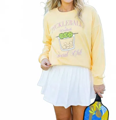 Southern Grace Pickleball & Cocktails Crewneck Top In Yellow