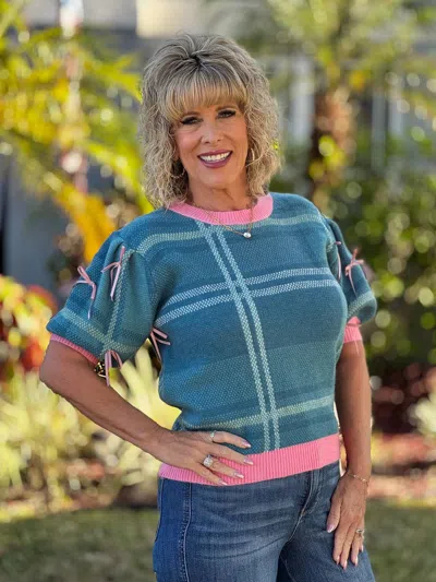 Southern Grace Take A Bow Sweater In Turquoise In Blue