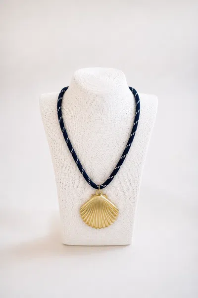 Southern Marc Paracord Necklace In Navy With Seashell Pendant
