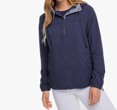 Southern Tide Cali Pop Placket Popover In Dress Blue