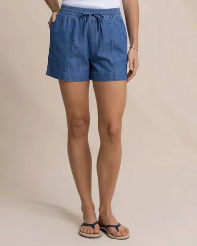 Southern Tide Emilia Woven Short In Medium Wash Indigo In Blue