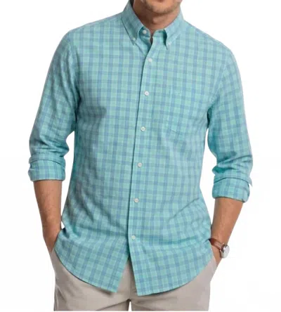 Southern Tide Intercoastal Cast Plaid Performance Sportshirt In Heather Wasabi In Green