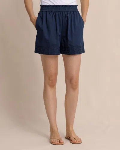 Southern Tide Nance Embroidered Shorts In Dress Blue