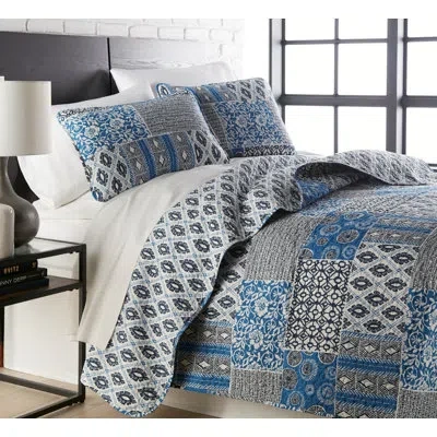 Southshore Fine Linens Global Patchwork Collection Microfiber Quilt Set In Animal Print