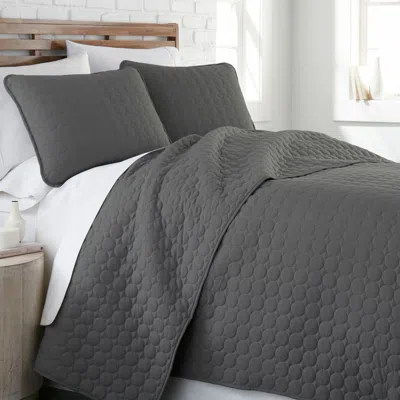 Southshore Fine Linens Ultra-soft Oversized Quilt Set In Gray