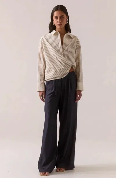 Sovere / Taven Shirt In Latte Stripe In Neutral