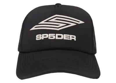 Pre-owned Sp5der Pro Trucker Hat In Black