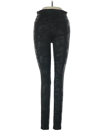 Pre-owned Spanx Active Pants In Black