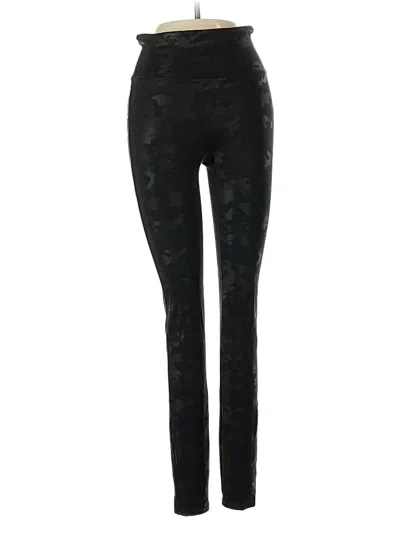 Pre-owned Spanx Active Pants In Black