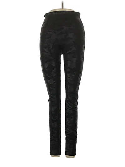 Pre-owned Spanx Active Pants In Black