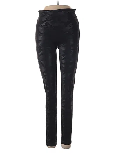 Pre-owned Spanx Active Pants In Black