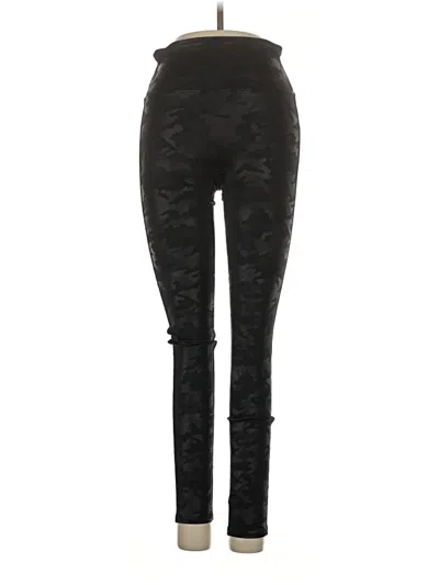 Pre-owned Spanx Active Pants In Black