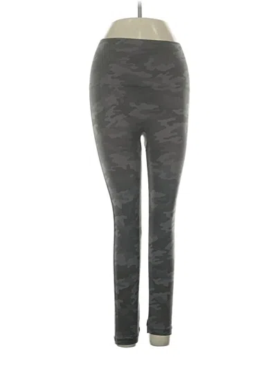Pre-owned Spanx Active Pants In Gray