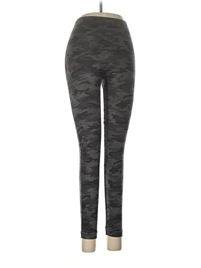 Pre-owned Spanx Active Pants In Gray