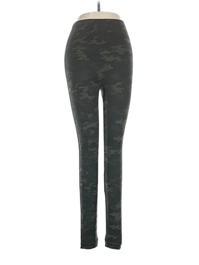 Pre-owned Spanx Active Pants In Green