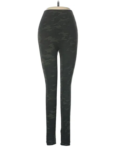 Pre-owned Spanx Active Pants In Green