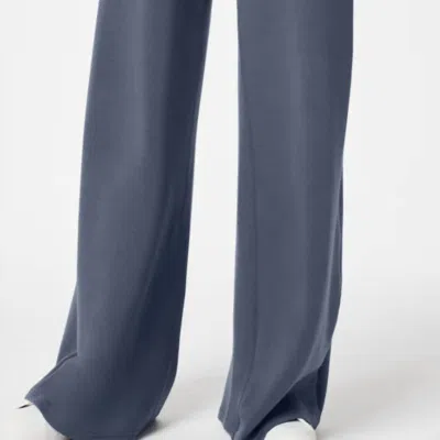 Spanx Airessentials Wide Leg Pant In Blue