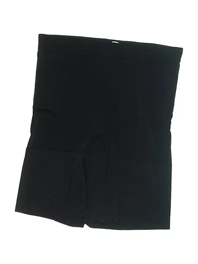 Pre-owned Spanx Athletic Shorts In Black