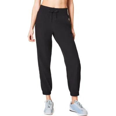 Spanx ® Casual Fridays Joggers In Very Black