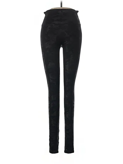 Pre-owned Spanx Casual Pants In Black