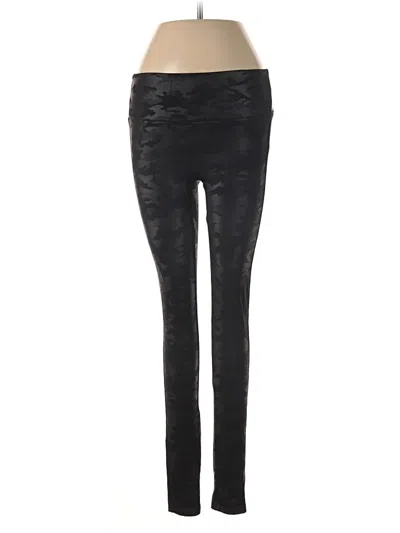 Pre-owned Spanx Casual Pants In Black