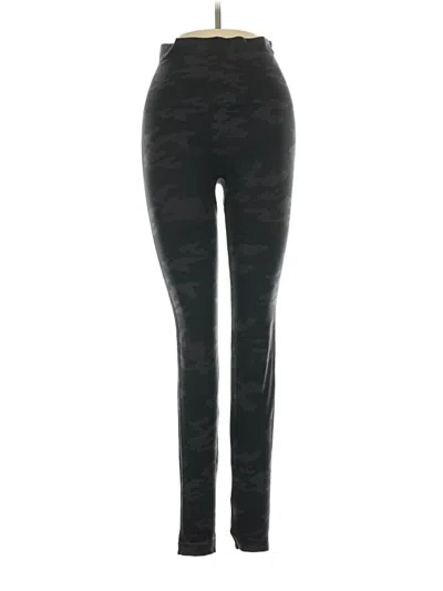 Pre-owned Spanx Casual Pants In Black